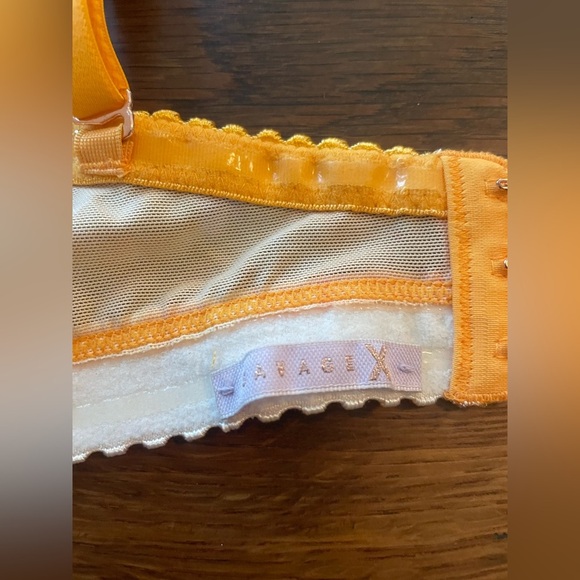 Savage X Fenty Orange and Pink Lacey Bra - Picture 6 of 6
